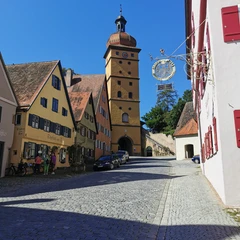 Nemčija, Nemčija prazniki, potovanje v nemčijo, nemška romantična cesta, kranjska gora, affenberg, gora opic, potovanje z otroki, potovanje z otrokom, potovalni načrt, nemčija potovalni načrt, home exchange, nemčija home exchange, rothenburg, romantična nemčija, travel germany, germany, germany travel, deutschland, visit germany, family travel, travel family, romantic road, europe cities, europe romantic cities, oettingen, bayern, homeexchange, home exchange germany, flowers, garden, sea, pag, smokvica, otok pag, pag hrvaška, vrt, družinske počitnice, kam za prvi maj, prvomajske počitnice, poletne počitnice, šolske počitnice, prazniki, prazniki slovenija, prazniki slovenija 2023, prazniki avstrija, avstrija prazniki, avstrija prazniki 2023, Nordlingen, Harburg, Sommersdorf, Rothenburg ob der Tauber, Augsburg, Dinkesbuhl, Donauworth, Wurzburg, Wassertredingen, trideseta, sanja cvitić, vandraj, mami blogerke, palma, poletne počitnice