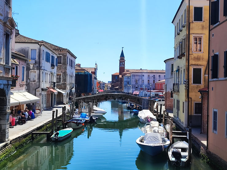 Little Venice, male Benetke, Chioggia, Italija, trideseta, mami blogerke, potovanje v italijo, izlet v italijo, enodnevni izlet, potovanje z otrokom, družinske počitnice, italija prazniki 2022, italija prazniki, prazniki v italiji, prazniki v italiji 2022