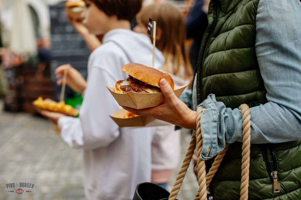 Pivo in burger fest, pivo & burger fest 2023, pivo in burger 2023, pivo in burger odprta kuhna 2023, odprta kuhna 2023, odprta kuhna pivo in burger fest, pivo&burger fest, pivo in burger ljubljana, pivo in burger fest 2023 ljubljana