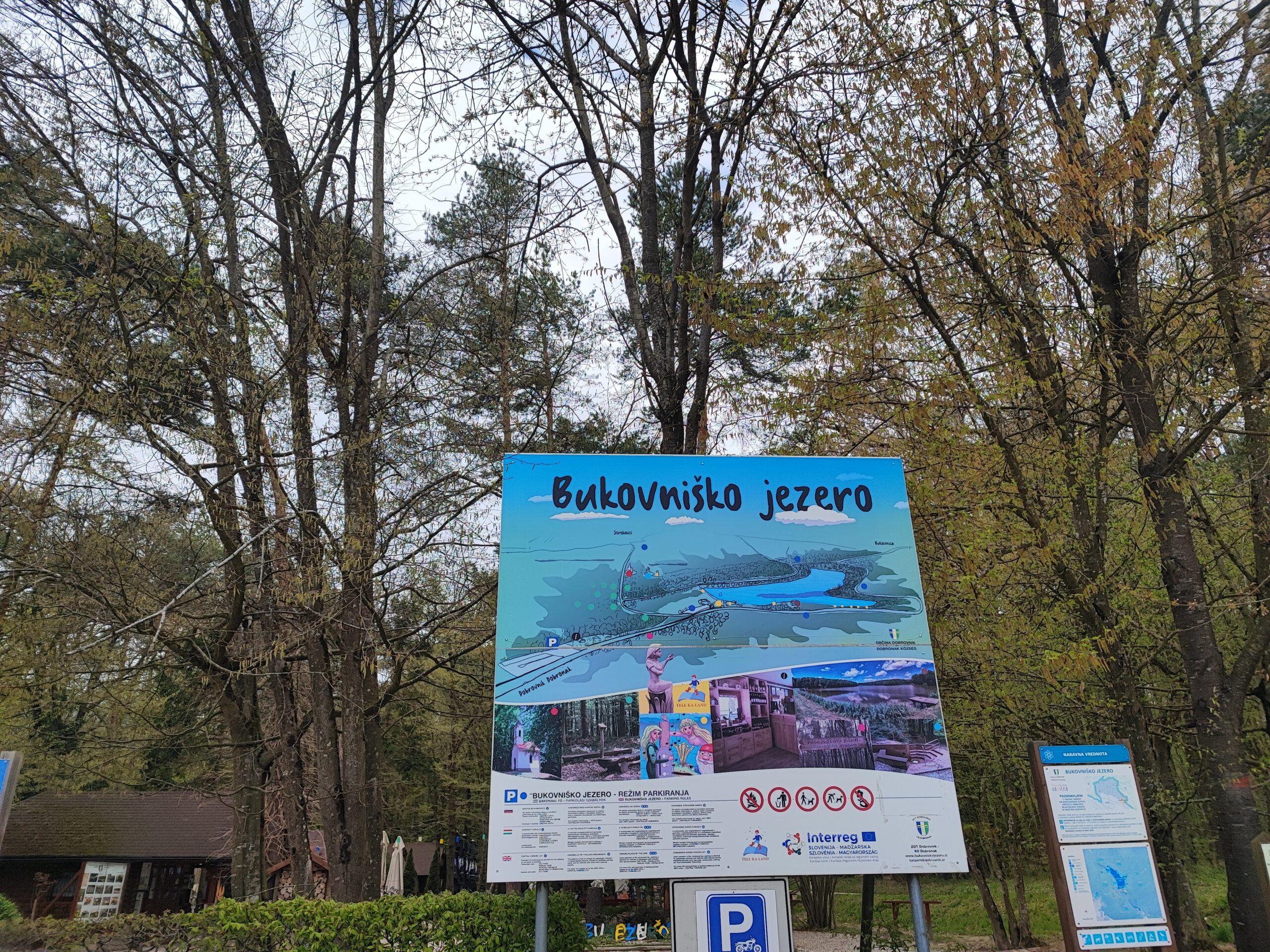 Prekmurje, Bukovniško jezero, kje spati v prekmurju, prekmurje kje spati, teambuilding prekmurje, jezero prekmurje, kaj početi v prekmurju, goričko, goričko izlet, prekmurje izlet, na izlet v prekmurje, slovenija izlet, družinski izlet, družinske počitnice, trideseta, energetske točke, pustolovski park, pustolovski park bukovniško jezero, izvir sv. vida, vidov izvir, cerkev sv. vida, gozd, pravljični park, pravljični gozd, pravljični park bukovniško jezero, pravljični park moravske toplice, moravske toplice, toplice, prekmurje toplice, hotel livada, hiša it volne, prekmurje prenočišča, moravske toplice apartma, izlet s psom, nastanitev za hišne ljubljenčke, prekmurska gibanica, hiša gibanice, hotel livada prestige, livada